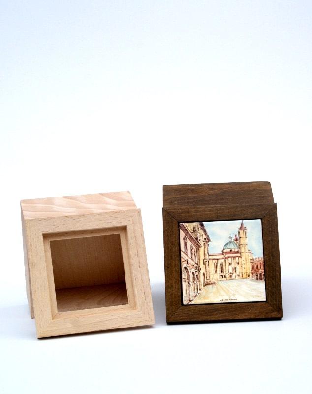 Scatola Porta-Mattonella 10x10 cm in legno naturale grezzo.